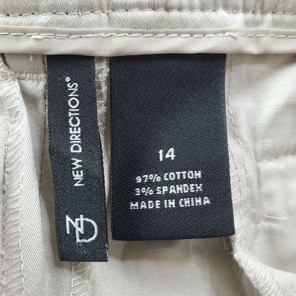 CC - New Direction Womens Cropped Pants 14 Tan Beige Khaki Stretch Casual NWT - Picture 3 of 6